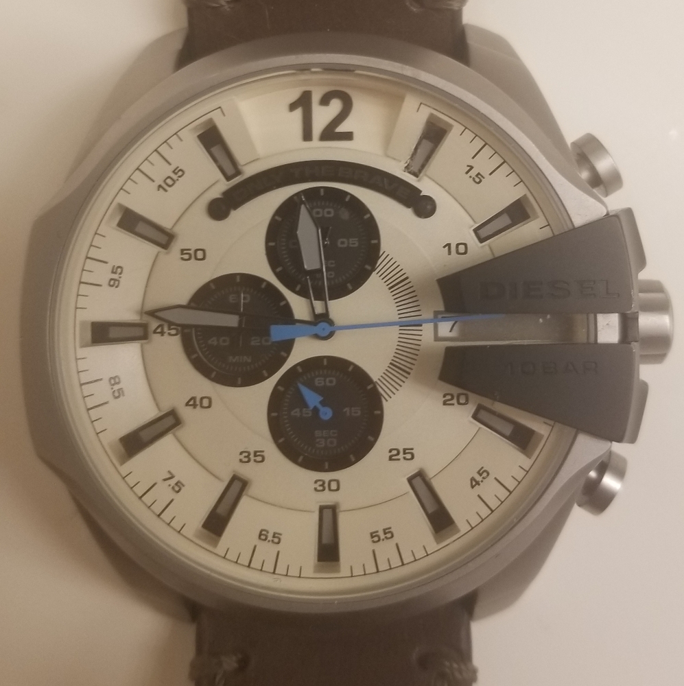 Diesel Watch - Picture 2 of 3